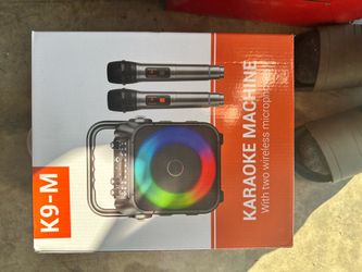 K9-M karaoke speaker with two wireless microphones
