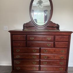 Mirror Table