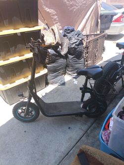 Electric scooter