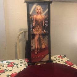 Marilyn Monroe 5pc Display Read Description 