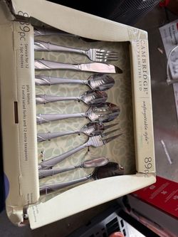 Cambridge sulversmiths LTD 89 pc new open box $50
