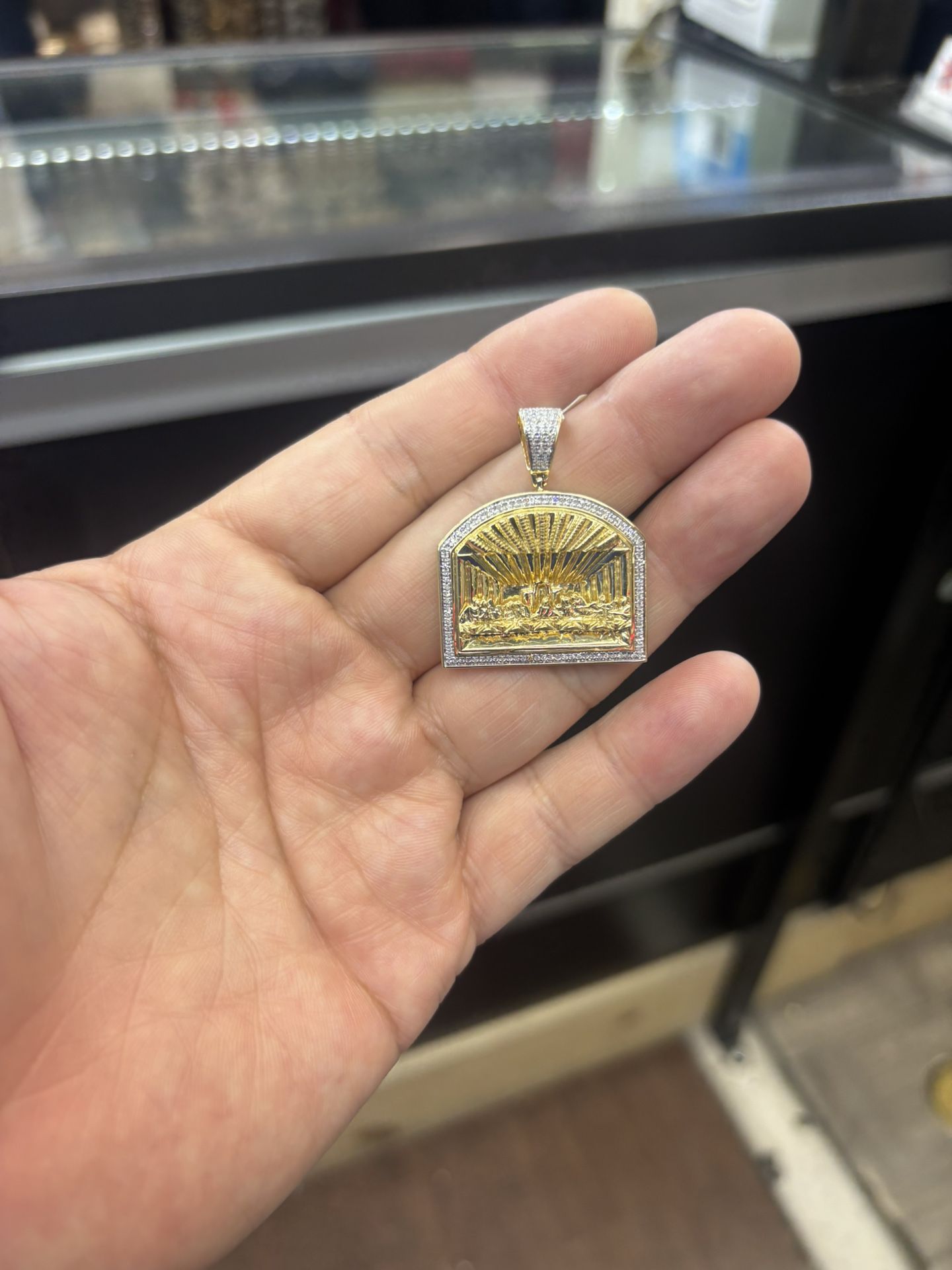 14k Diamond Pendent ๐ Compro Oro 14k $70xG