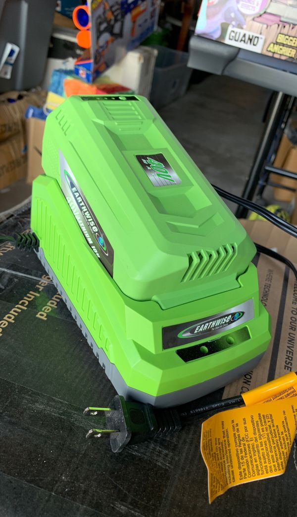 Earthwise 40Volt 4AH Battery + Charger Open box for Sale in Houston