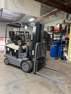 Forklift