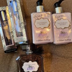 Victoria Secret Perfume Set