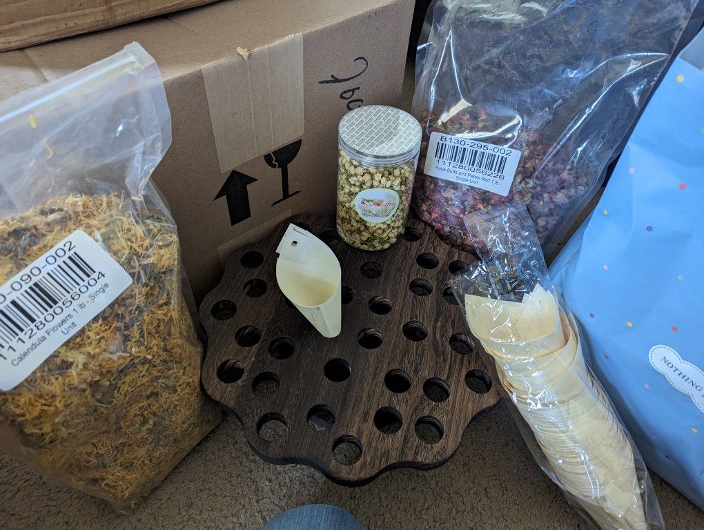 Wedding: Petal Toss Supplies