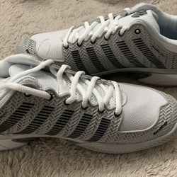 K-Swiss Hypercourt Express Men’s Tennis / Pickleball Shoes Brand New 9.5