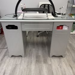 Manicure Table With Vent 