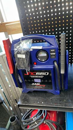 Jump starter JNC660