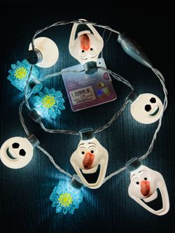 100% Authentic Shanghai Disney Olaf Light-Up Necklace ❄️✨