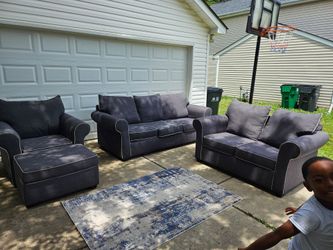 4 piece Livingroom Set