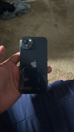 Black iPhone 13