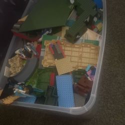 Old and new Legos