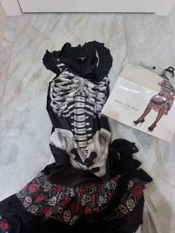 Queen of the Dead Halloween Costume
