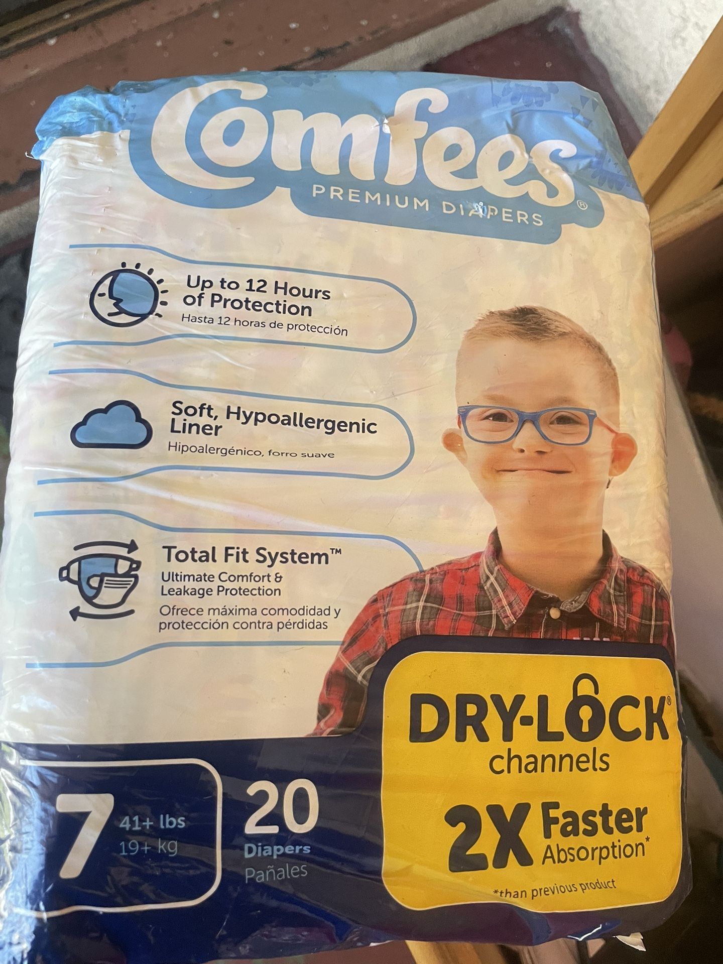 Comfees Premium Diapers Size 7