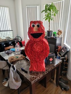 Elmo Piñata