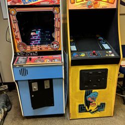 Donkey Kong And PAC Man Arcade Games 