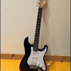Austin Electric Guitar & Spider V 20 Guitar AMP