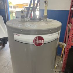 Rheem Natural Gas Water Heater 40 Gallon 