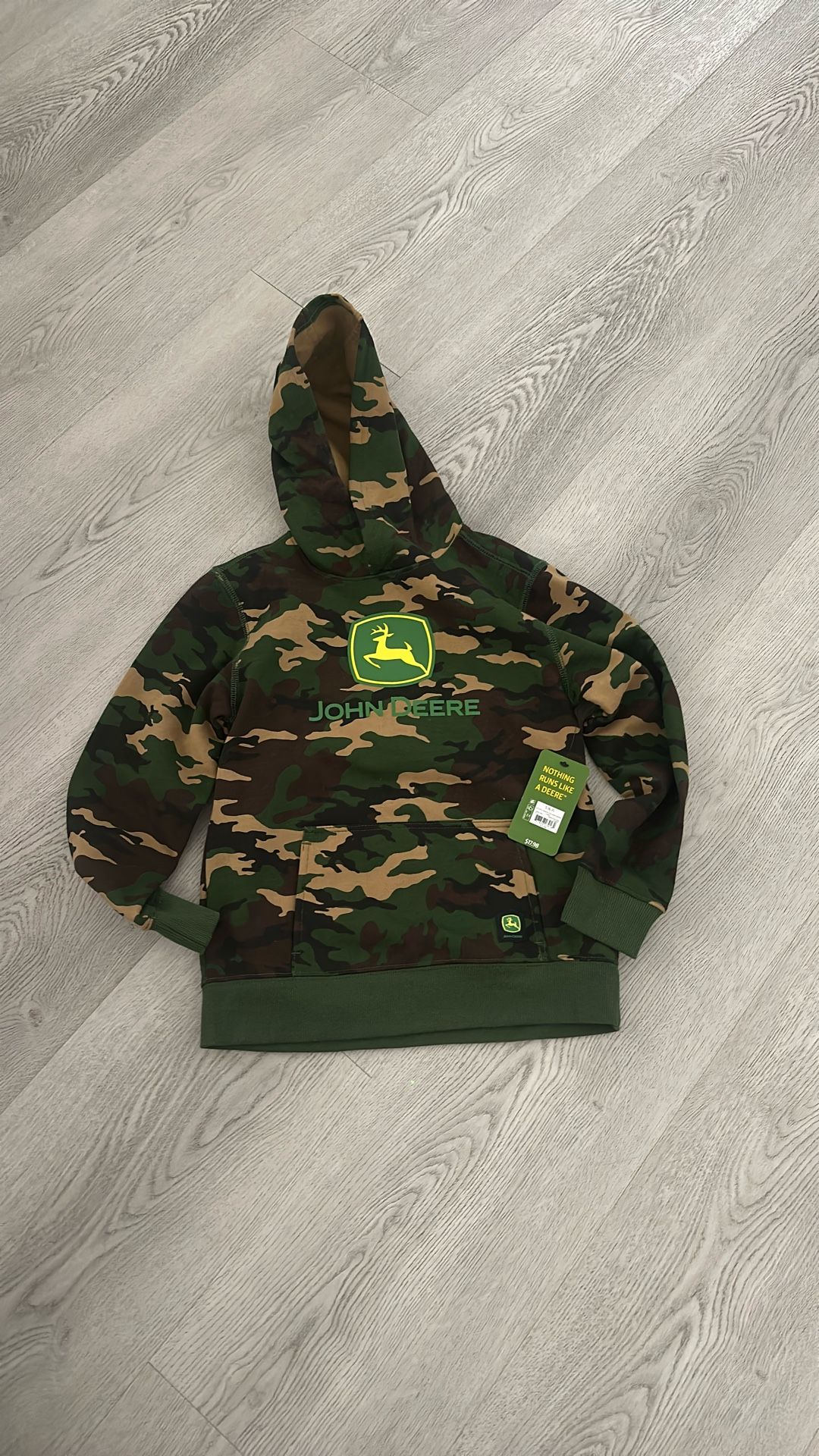 John Deere Boys Graphic Fleece Long Sleeve Hoodie, Size Small 6-7