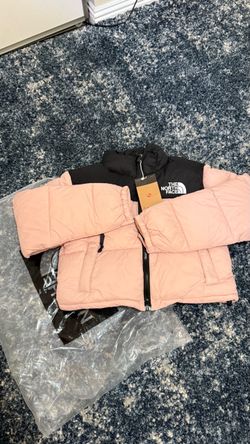Women north face puffer 700 small long sleeve