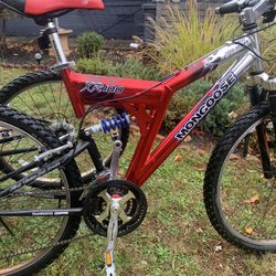 Mongoose Xr100 (2) Mountain Bike