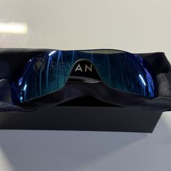 Oakley’s Batwolf Replacement Lenses 