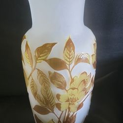 FROSTED  FLOWER GLASS VASE