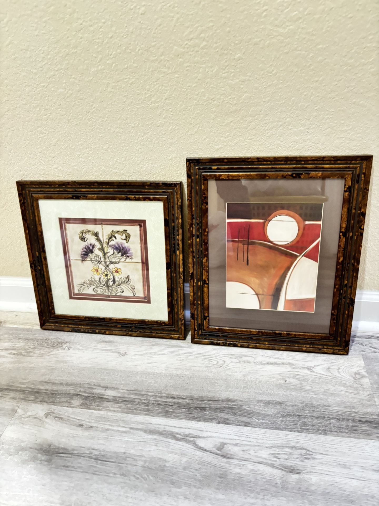 2 Abstract Picture Frames