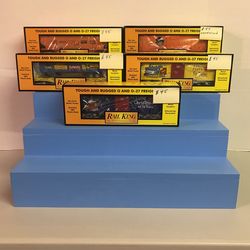 Mth Cars 45.00 Each Mint Never Ran Of Displayed