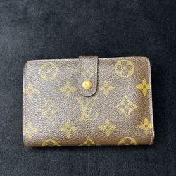 Louis Vuitton Kisslock