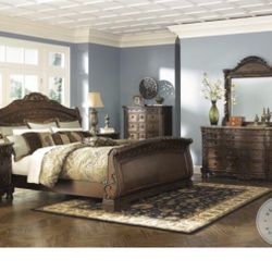 Ashley- North Shore Dark Brown Sleigh Bedroom Set 