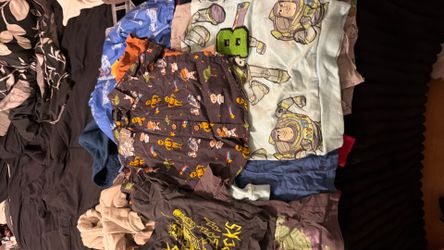 Kids clothes 2t