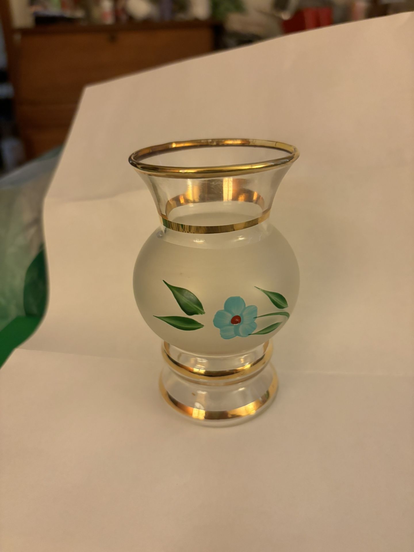 Vintage Bartlett Collins Hand Painted Frosted Flower Bud Vase with gold painted trim