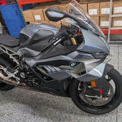 2025 BMW S1000RR