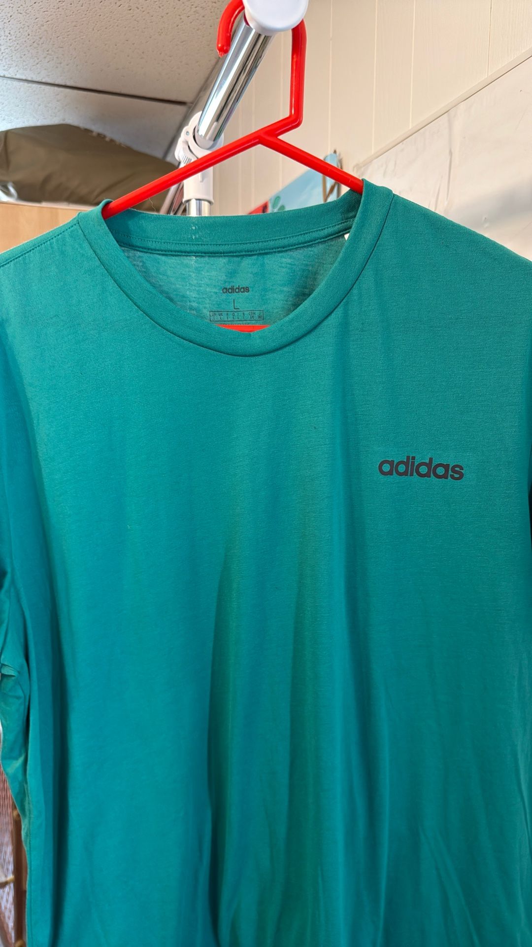 Men’s Adidas Teal Climate Tshirt Size Large
