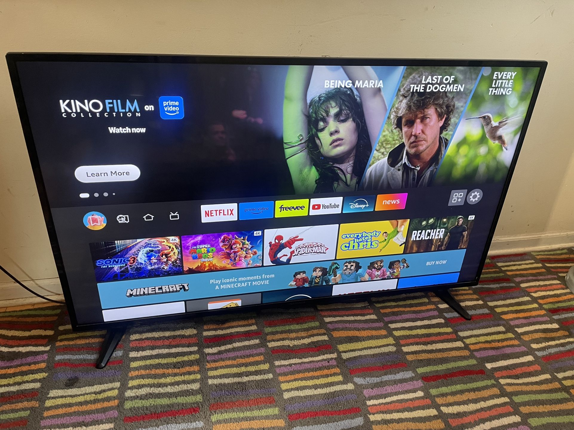 Insignia 55" Class F30 Series LED 4K UHD Smart Fire TV
