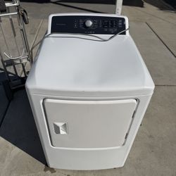 Frigidaire Gas Dryer • Free Local Delivery
