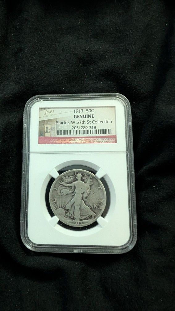 1970 Walking Statue Of Liberty Half Dollar Encased