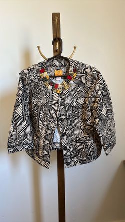 Ruby Rd Petite Jacket Size 14P Black Tan Design Brass Snaps Embellished Neckline