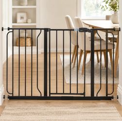 ⭕️ Regalo Easy Step Extra Wide Metal Walk-Through Safety Gate – New