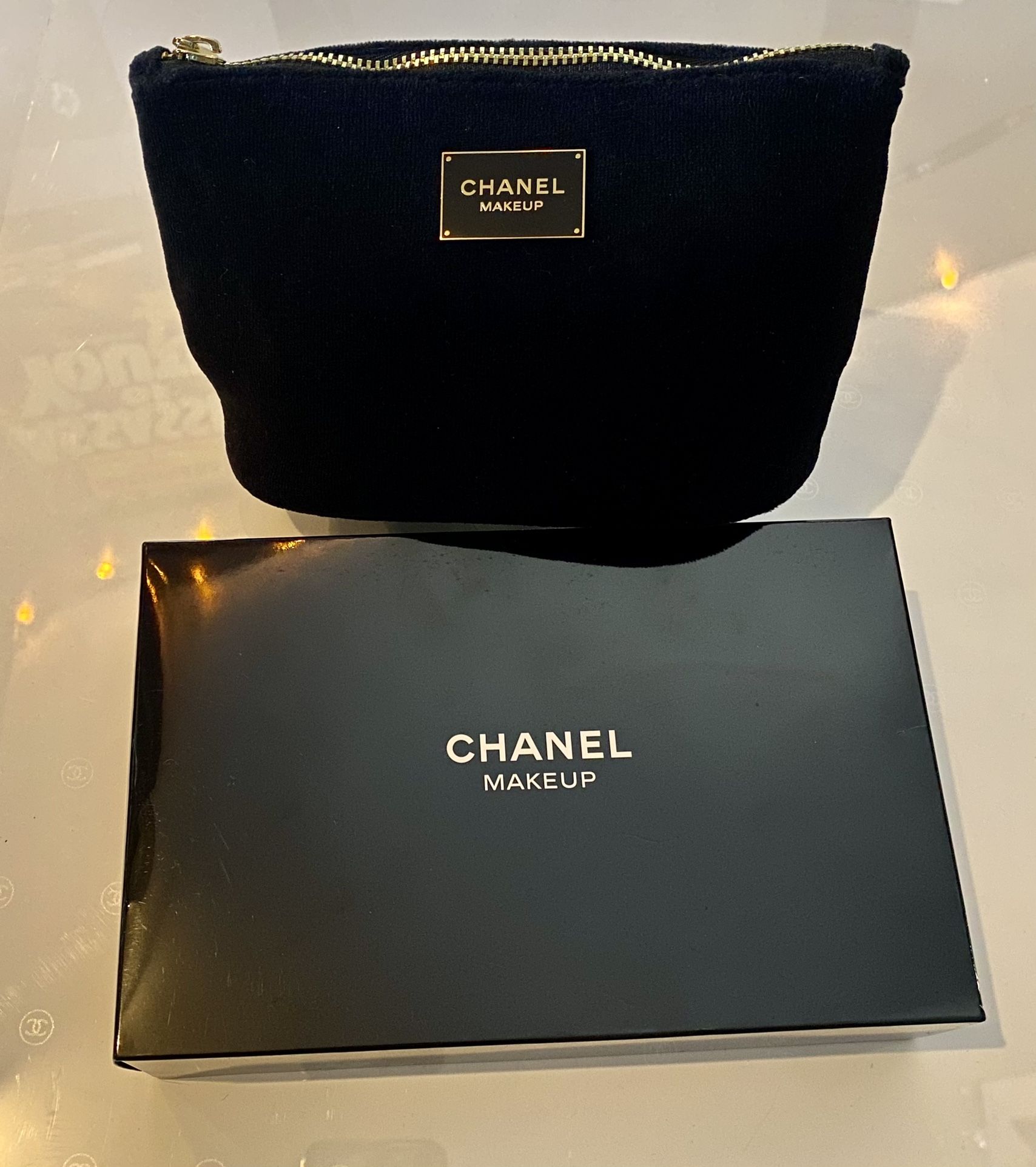 CHANEL MAKEUP BAG for Sale in Newport Beach, CA OfferUp