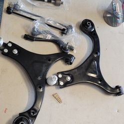 2011--2014 Hyundai Sonata  2.4 Front Suspension Rebuild Kit 