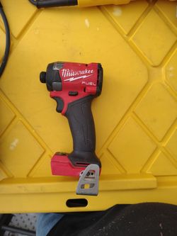Milwaukee impact driver