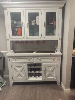 SOLID WOOD Farmhouse China Hutch