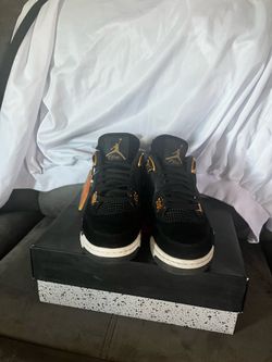 Jordan 4s
