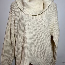 Women's warm sweater. Size M-L. $20.