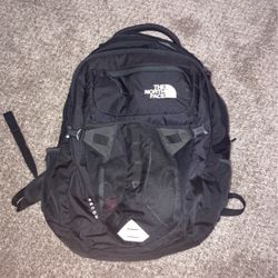 North face Recon Backpack 