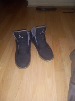 Jordan 1 Flight.  372704-015