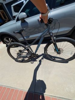 BIKE for Sale Fuji Nevada One. 5